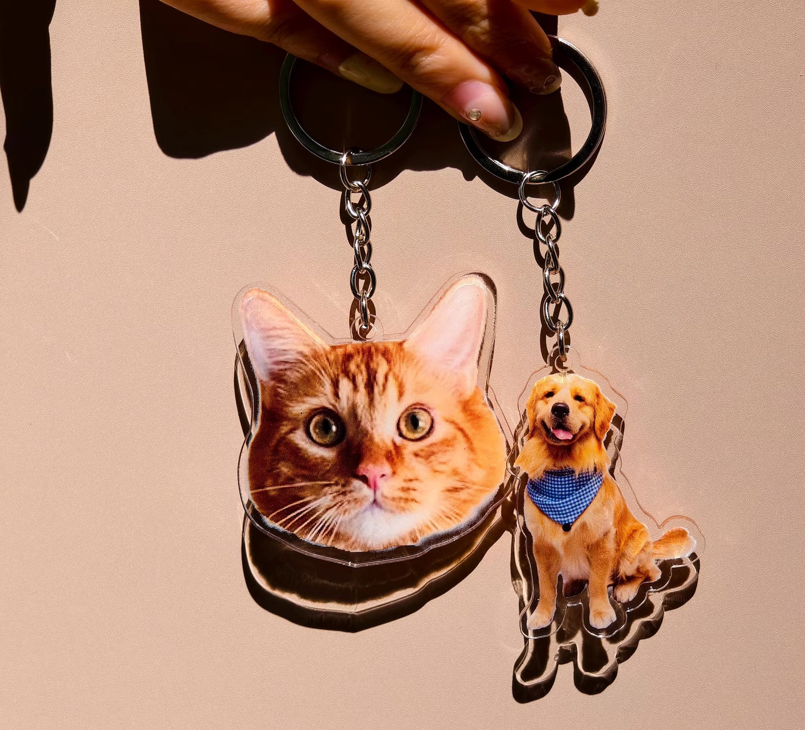 Customized Pet Keychain – Personalized Dog Photo Keychain & Name Tag for Cat and Dog Lovers