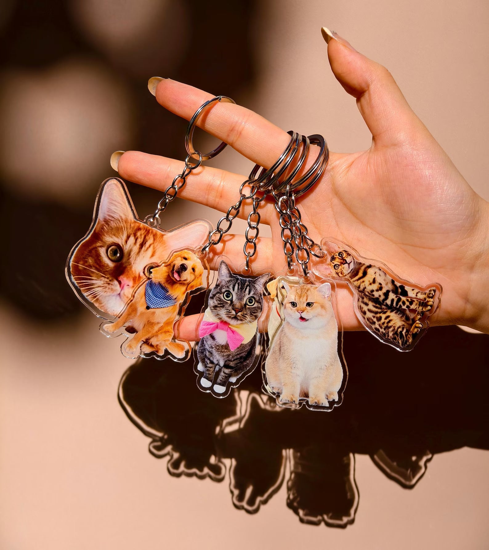 Customized Pet Keychain – Personalized Dog Photo Keychain & Name Tag for Cat and Dog Lovers
